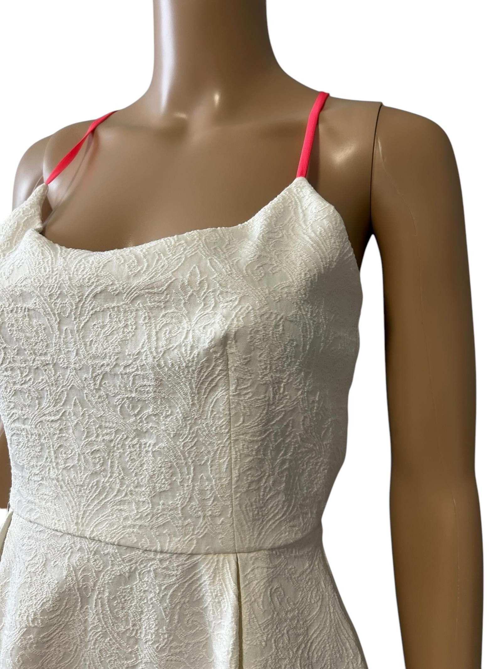 Designer Chic White Mini Dress with Pink Straps Size S / US 4 / IT 40 - 5 Thumbnail