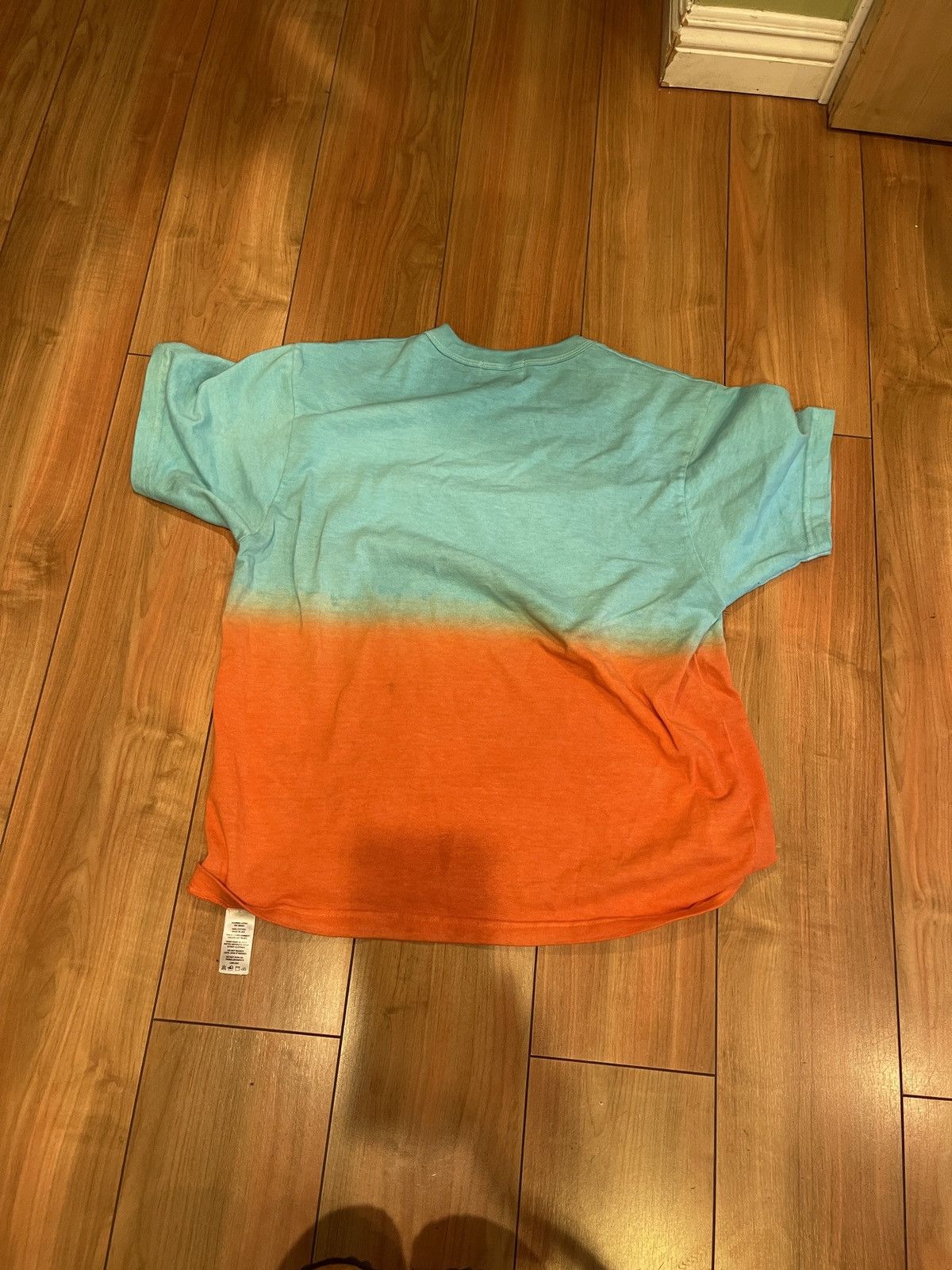 Warren Lotas WARREN LOTAS X BAD BUNNY UN VERANO SIN TI T SHIRT Size US S / EU 44-46 / 1 - 2 Thumbnail