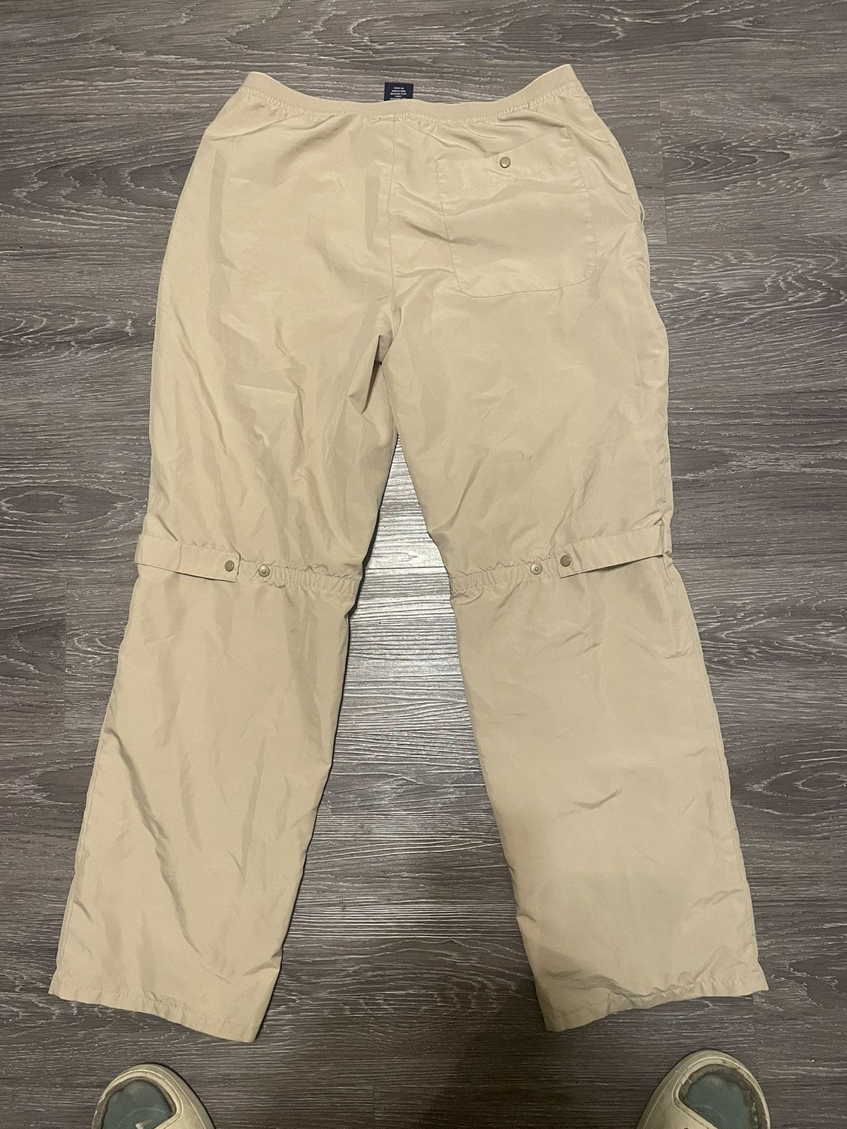Gap Vintage gap windbreaker pants Size US 32 / EU 48 - 1 Thumbnail