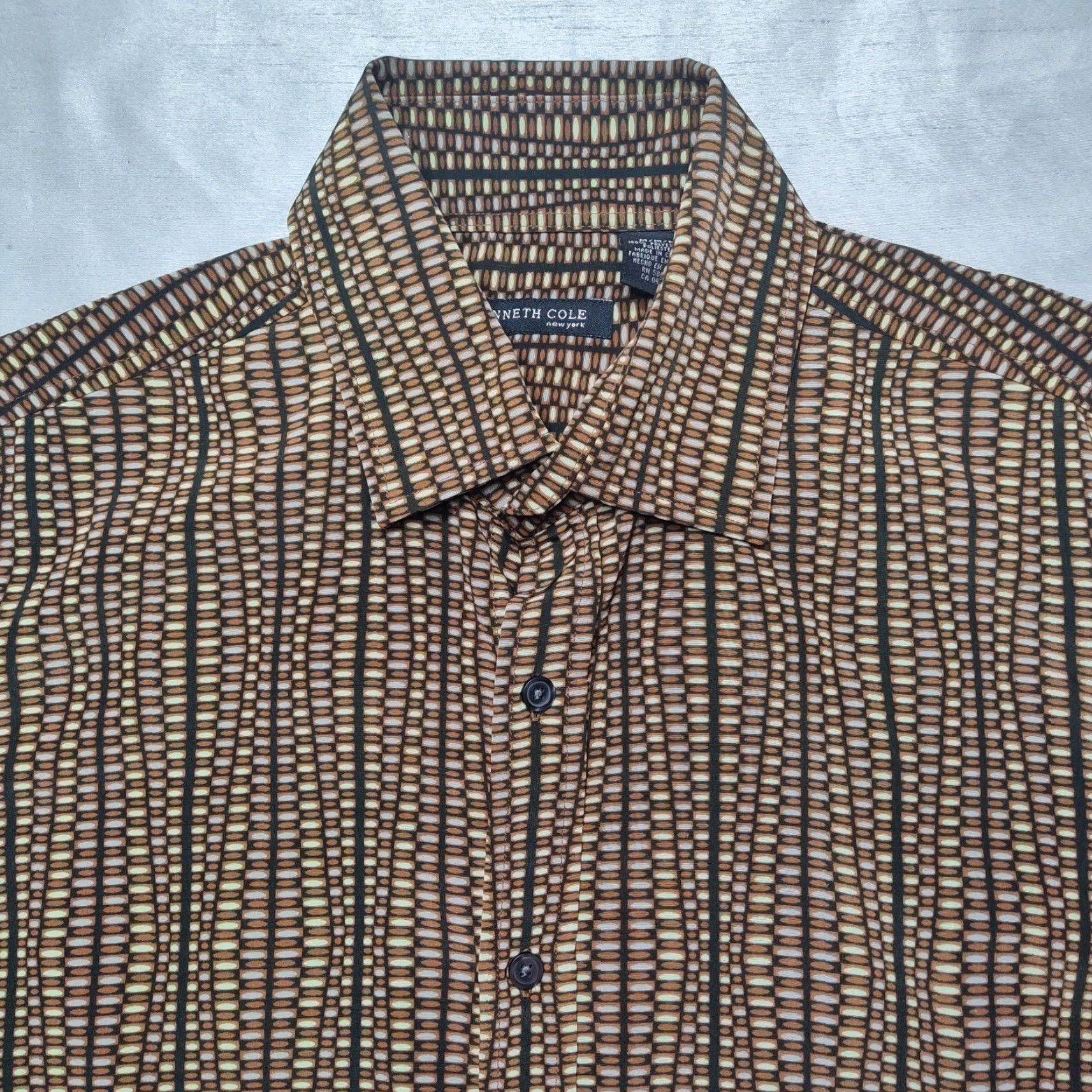 Kenneth Cole KENNETH COLE Men Medium Basket Weave Print Polyester Button-Up Shirt EUC Size US M / EU 48-50 / 2 - 3 Thumbnail