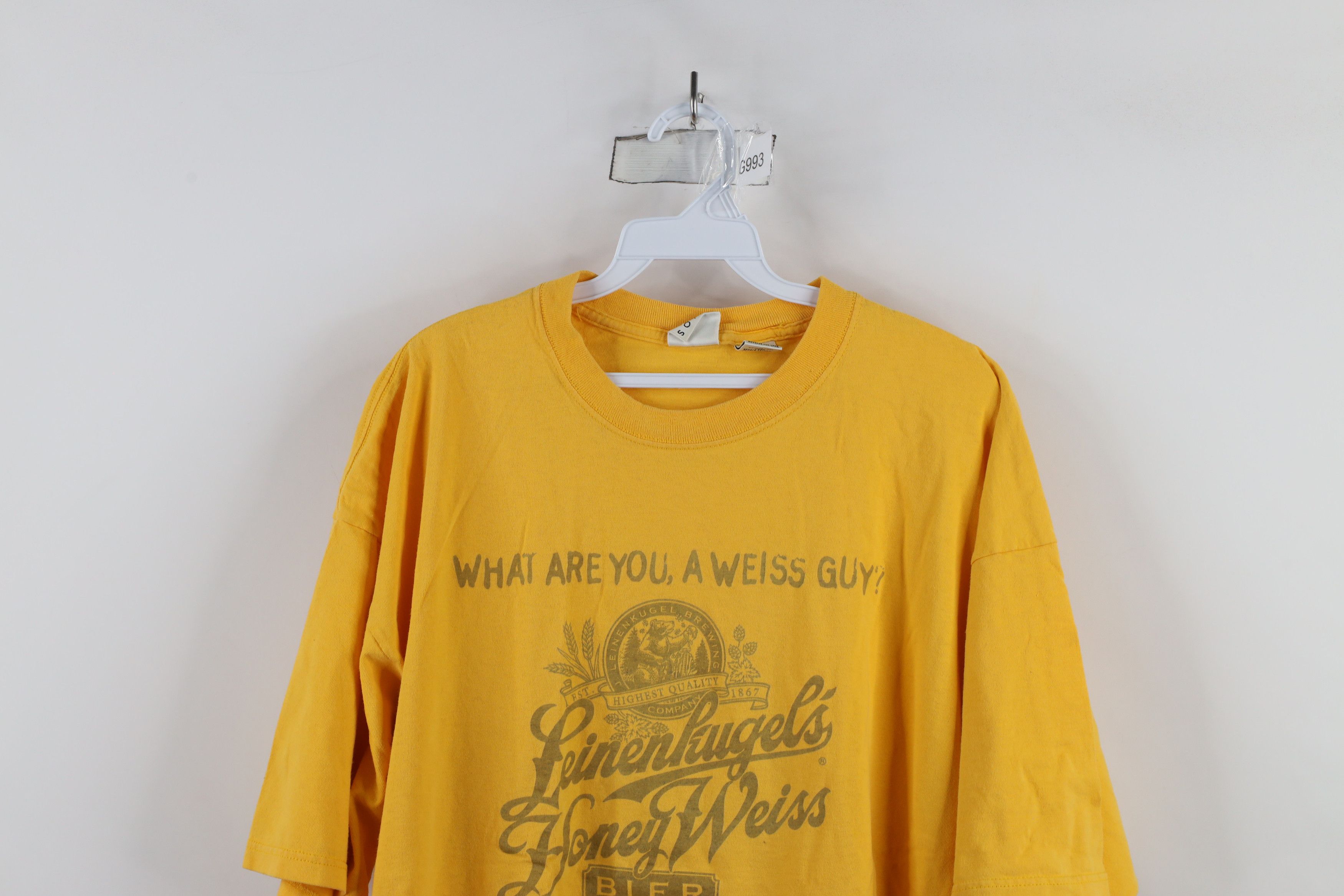 Vintage Vintage 90s Leinenkugels Honey Weiss Bier Beer T-Shirt USA Size US XXL / EU 58 / 5 - 2 Thumbnail