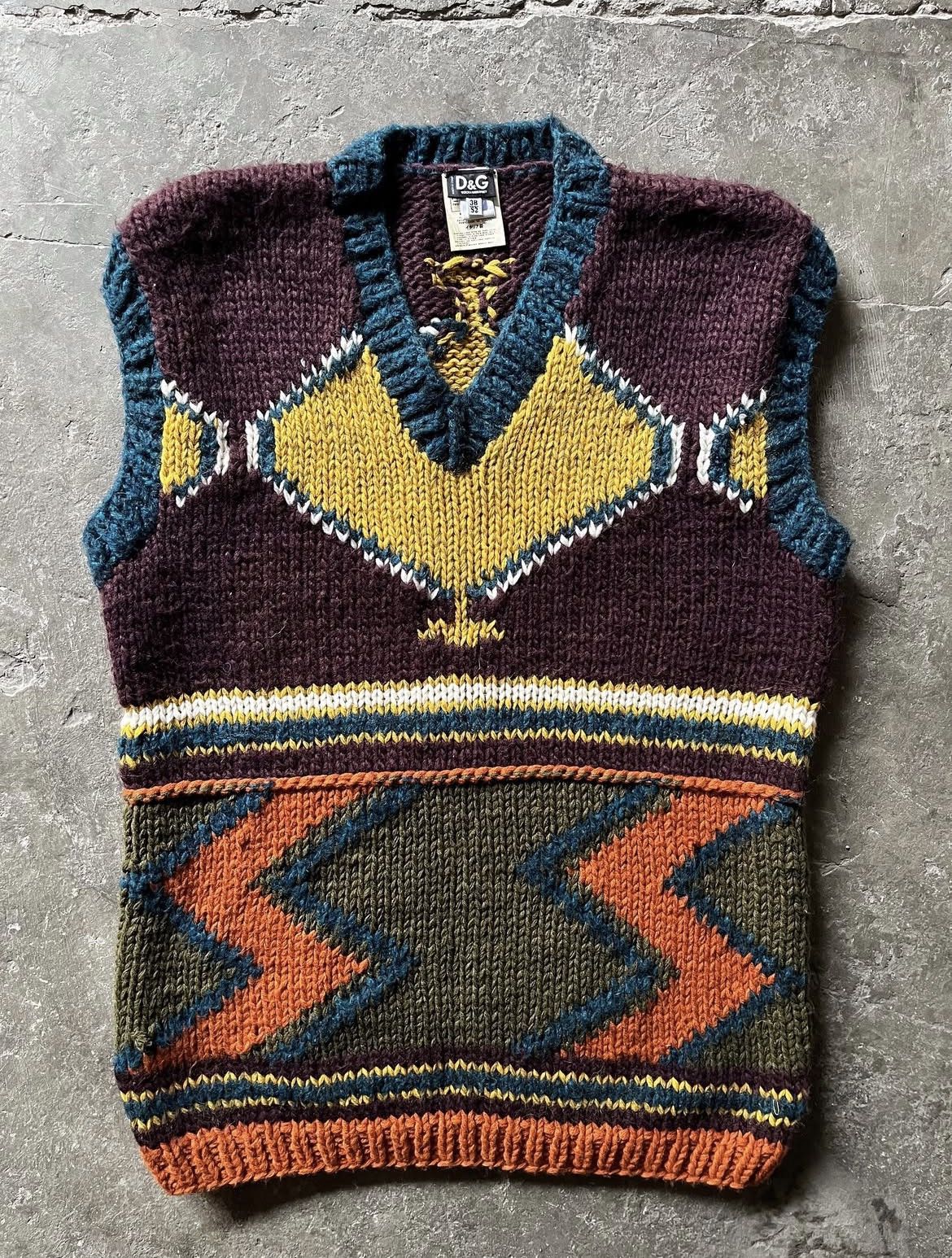 Dolce & Gabbana Vintage Dolce & gabanna knit vest Size US XL / EU 56 / 4 - 1 Thumbnail