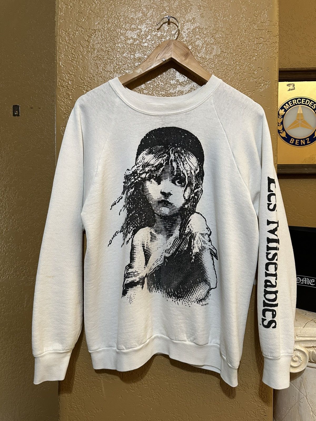 4GSELLER Vintage 1986 Les Misérables Sweatshirt Large Size US L / EU 52-54 / 3 - 1 Thumbnail