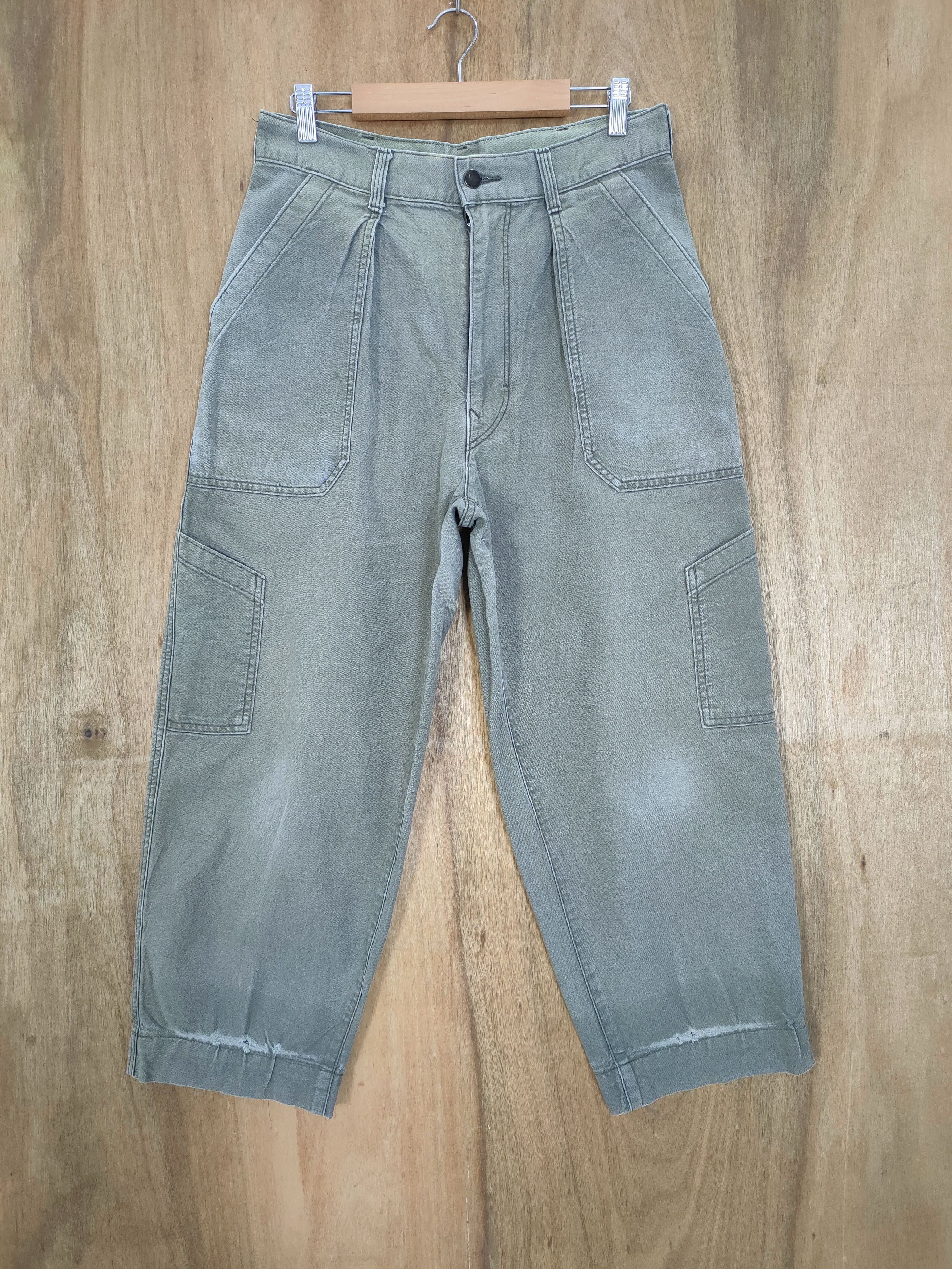 Japanese Brand VINTAGE JAPANESE BRAND FADED BAGGY CARGO PANTS Size US 30 / EU 46 - 1 Thumbnail