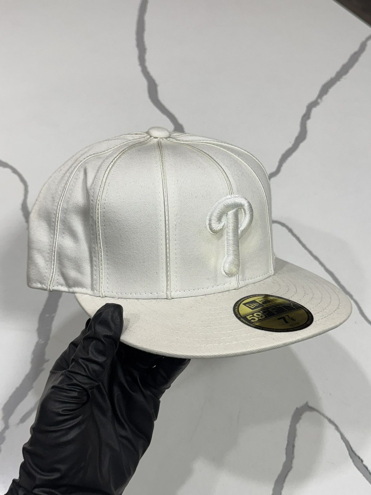New Era Vintage Philadelphia Phillies Laced Fitted Cap Size ONE SIZE - 3 Thumbnail