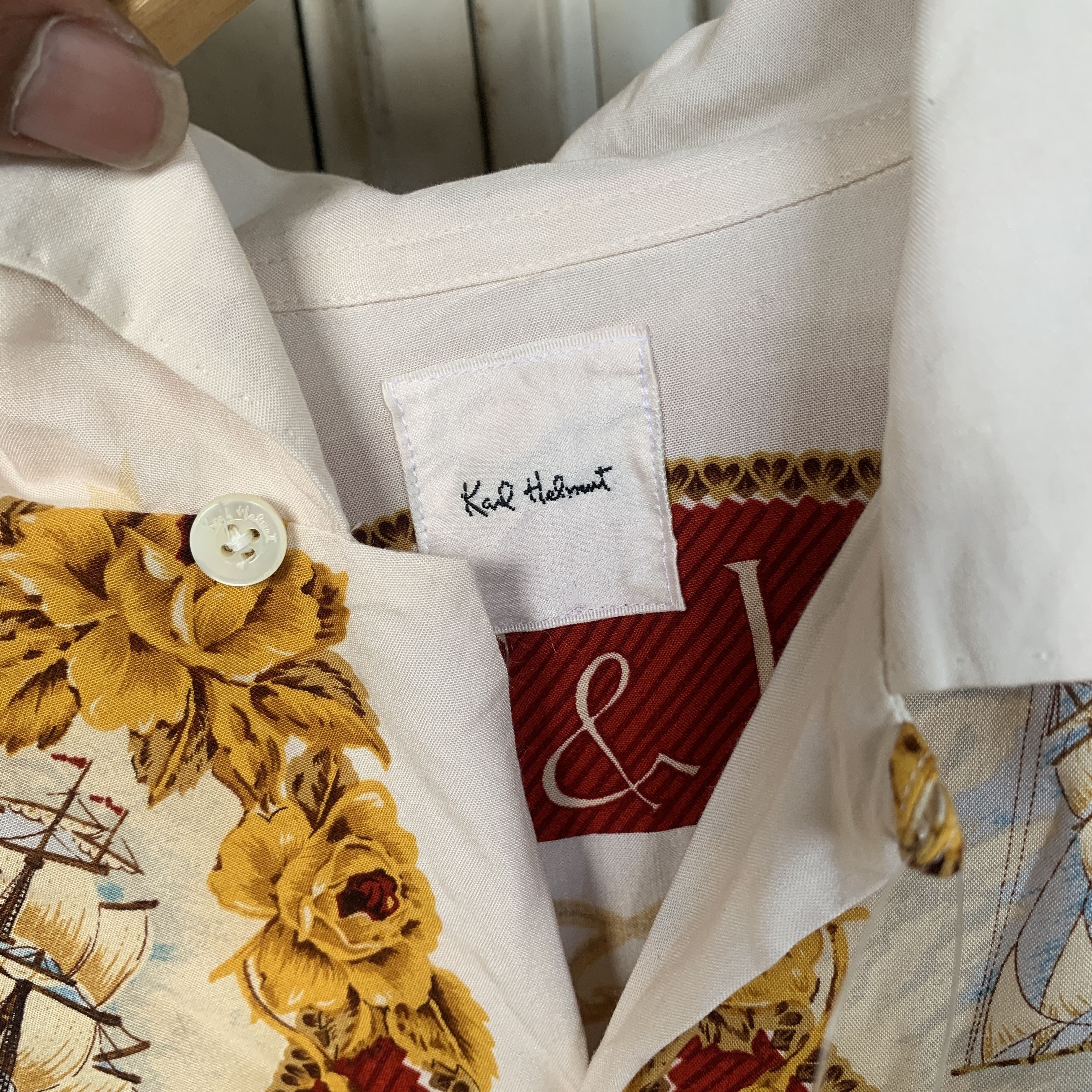 Japanese Brand Karl Helmut All Over Print Silk Button Long Sleeve Shirt Size US L / EU 52-54 / 3 - 7 Thumbnail