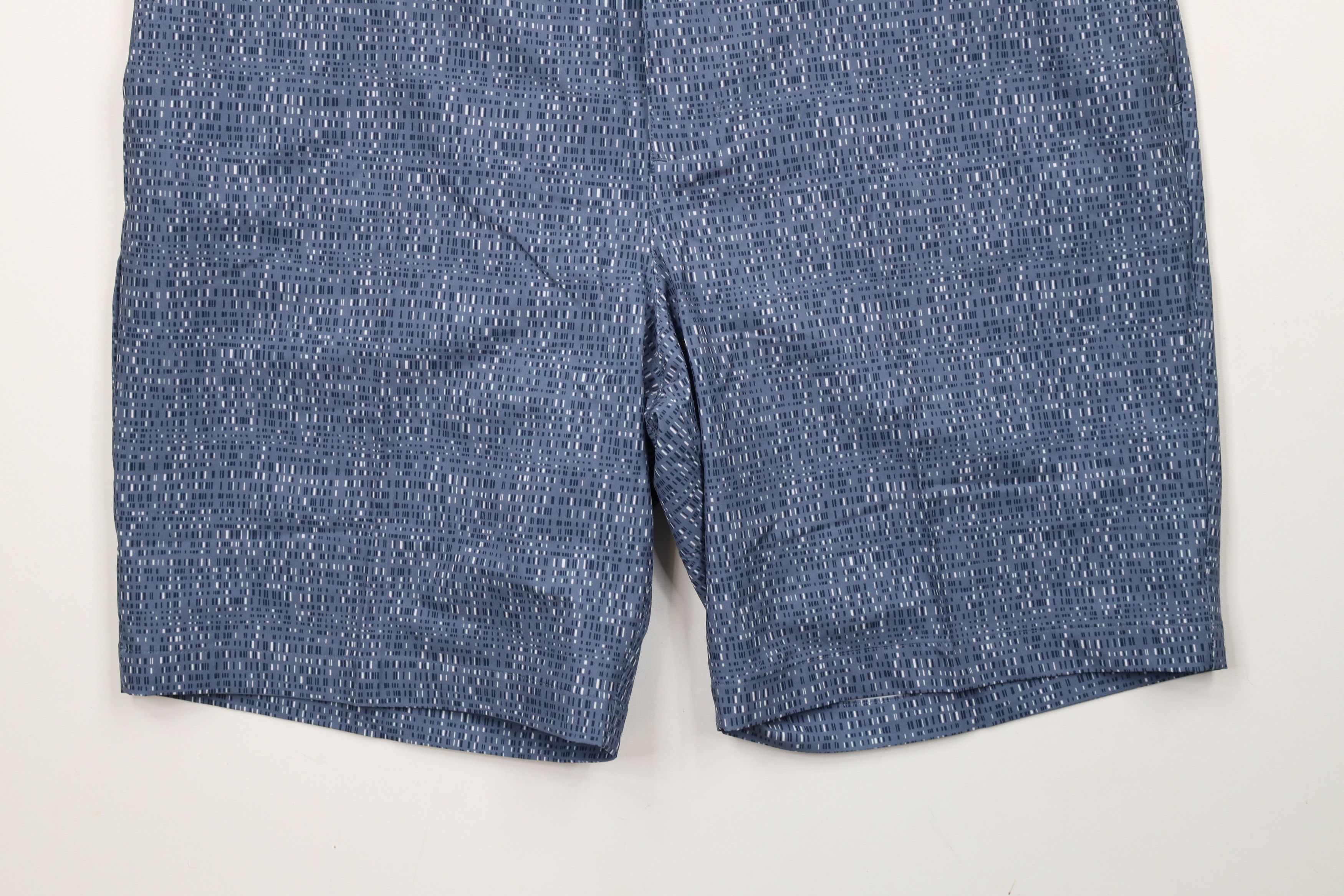 Adidas × Vintage New Adidas Stretch Geometric Golf Golfing Chino Shorts Size US 38 / EU 54 - 4 Thumbnail