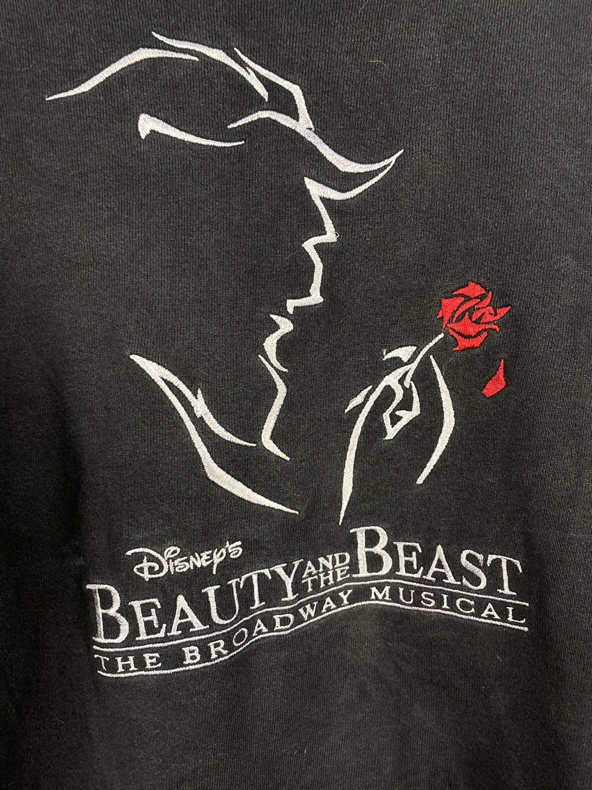 Disney Vintage 90s Beauty And The Beast disney sweatshirt Size US L / EU 52-54 / 3 - 4 Thumbnail
