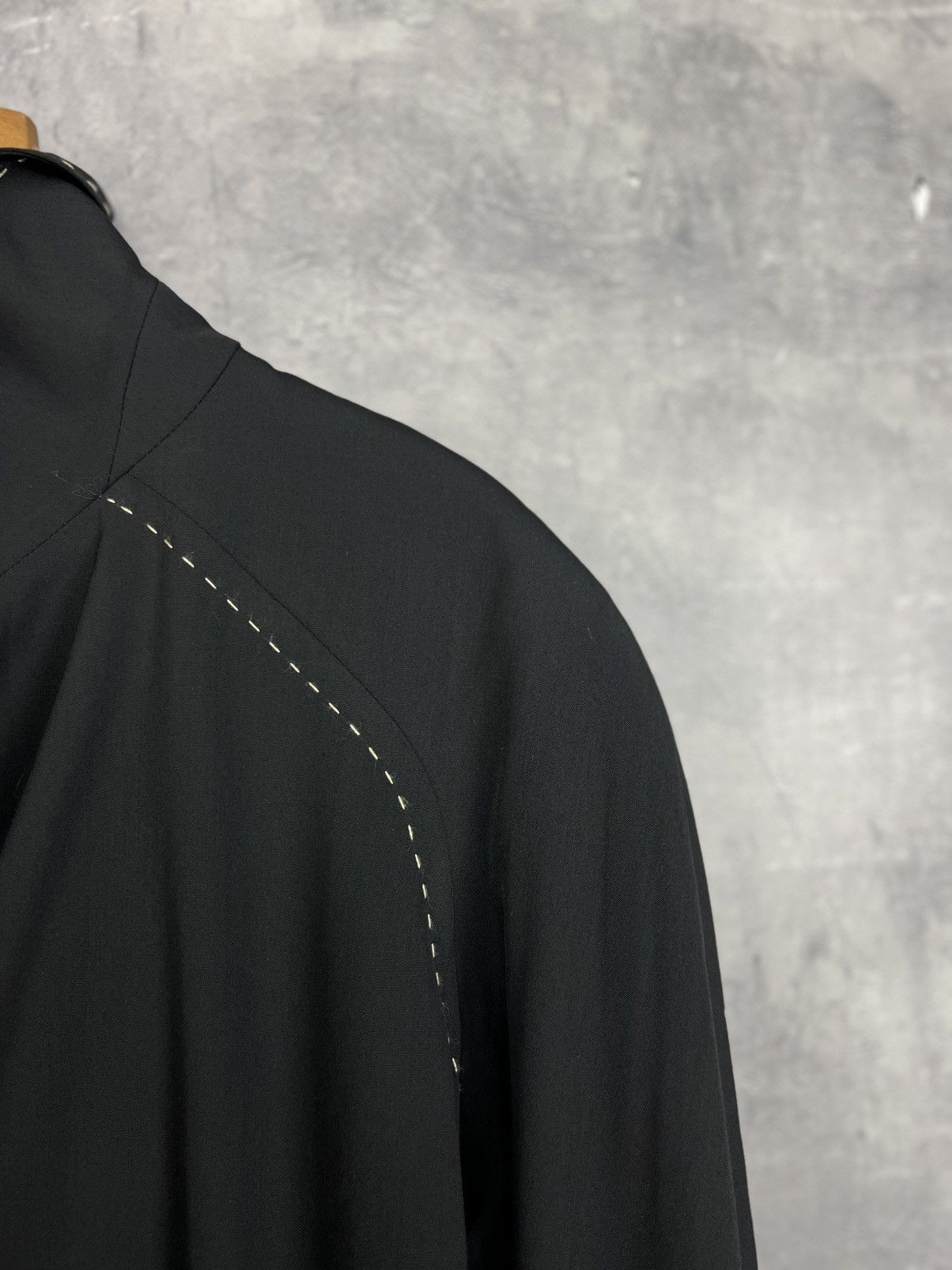 Gianfranco Ferre Gianfranco Ferre Forma Black Women’s Trench Size IT 50 EU44 Size XL / US 12-14 / IT 48-50 - 19 Thumbnail
