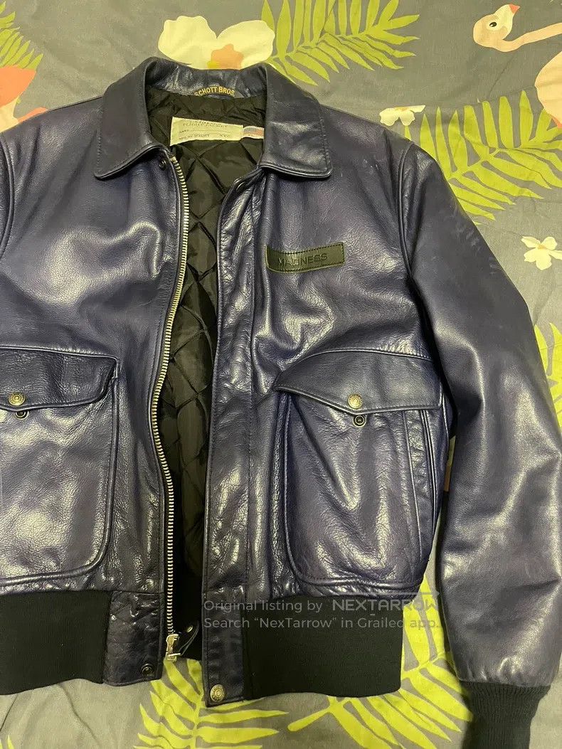 Schott Schott Co-branded A2 leather jacket, indigo-dyed calfskin Size US L / EU 52-54 / 3 - 1 Thumbnail