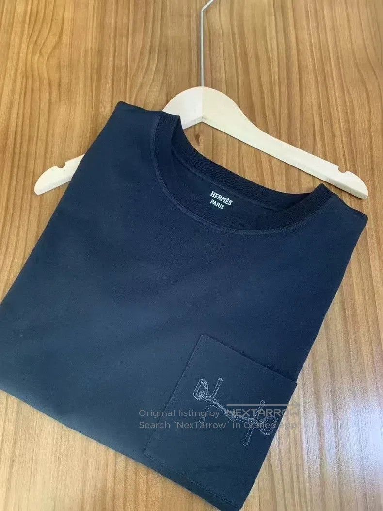 Hermes Hermes Pocket Embroidered Short-Sleeve T-Shirt Size XS / US 0-2 / IT 36-38 - 6 Thumbnail
