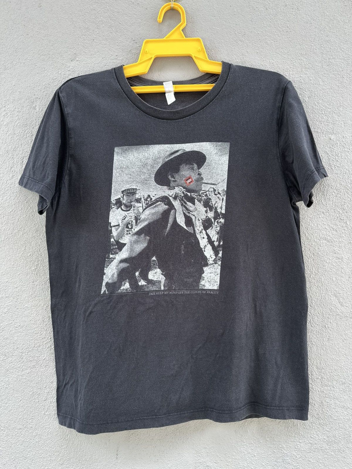 Band Tees Thrashed Vintage Jazz Keep My Mind Off The Clouds Of Reality Size US M / EU 48-50 / 2 - 1 Thumbnail