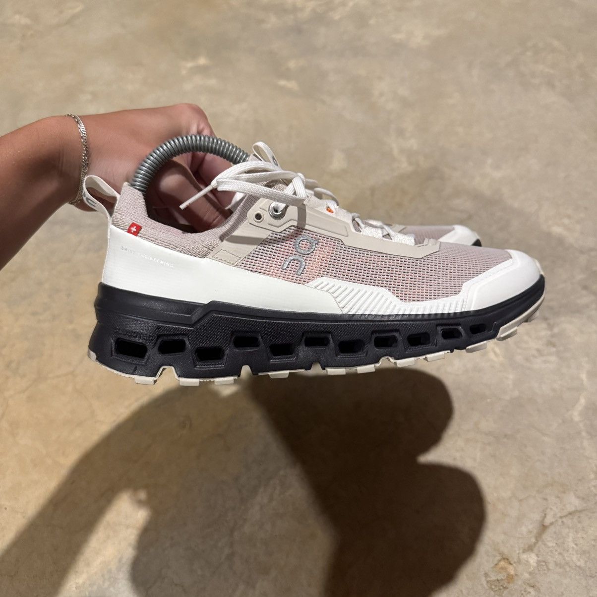 On On Running Cloudultra 2 Sand/Black US 7 Size US 7 / EU 40 - 7 Thumbnail