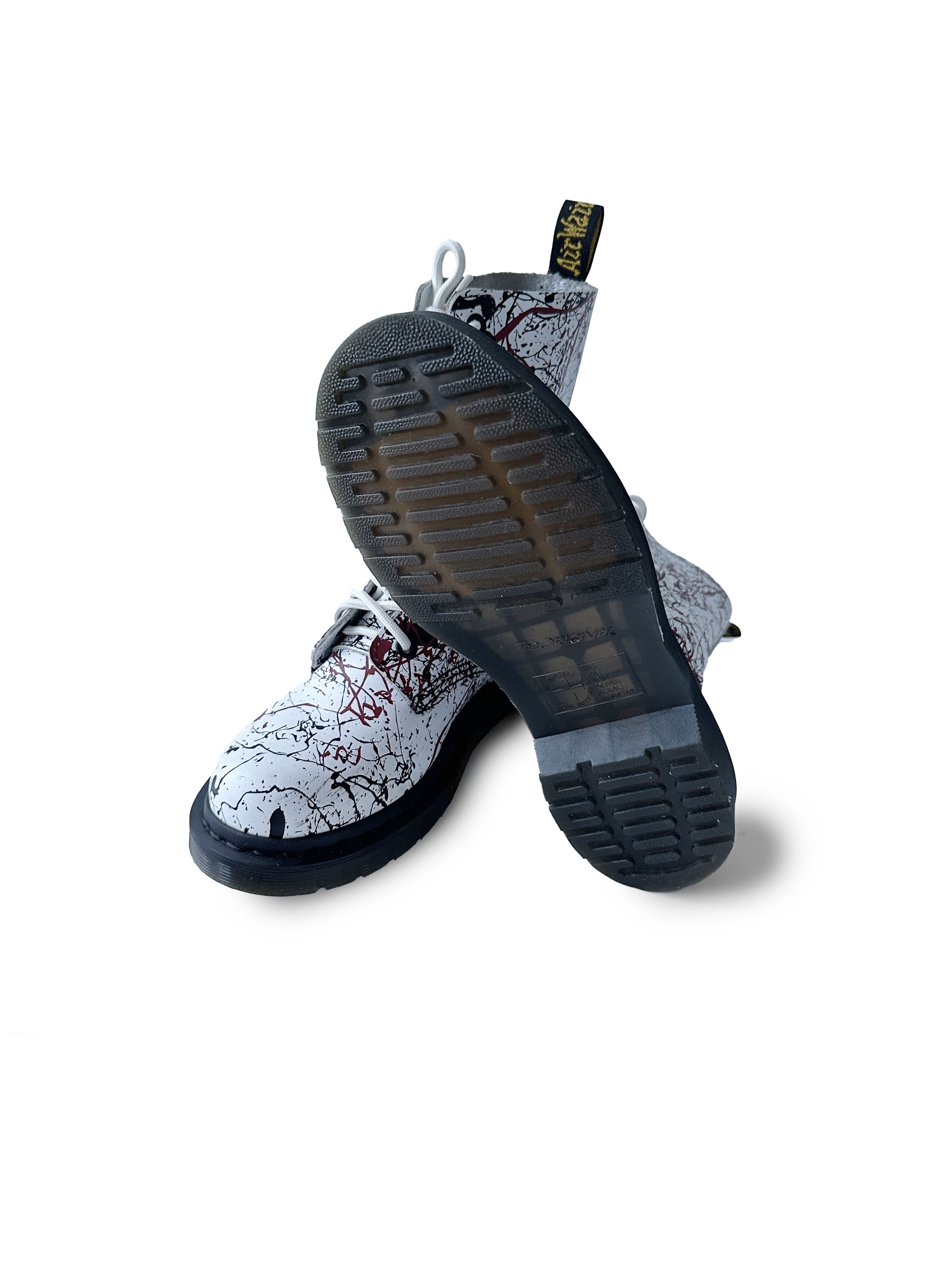 Dr. Martens Dr.Martens 14610 white paint splatter leather boots Size US 7 / IT 37 - 6 Thumbnail