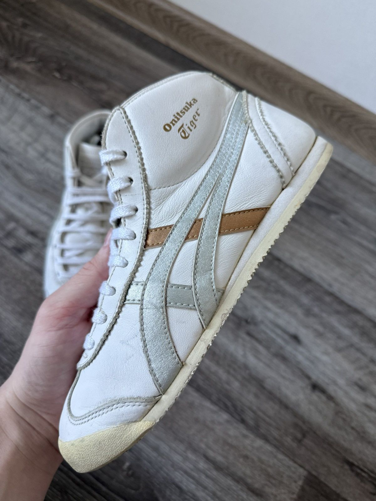 Asics Asics Onitsuka Tiger High Tokyo Vintage Leather SneakerShoes Size US 5 / IT 35 - 9 Thumbnail