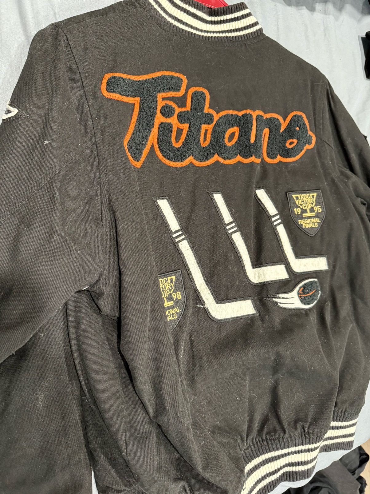 10 Deep 10.Deep Varsity Jacket – Titans Hockey Patch – Size M – Rare Size US M / EU 48-50 / 2 - 4 Thumbnail
