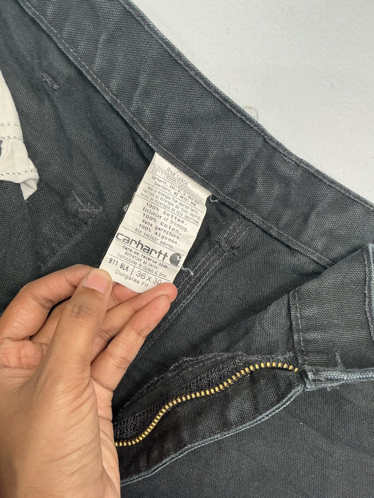 Carhartt Vintage Carhart B11 BLK Carpenter Workwear denim Size US 36 / EU 52 - 6 Thumbnail