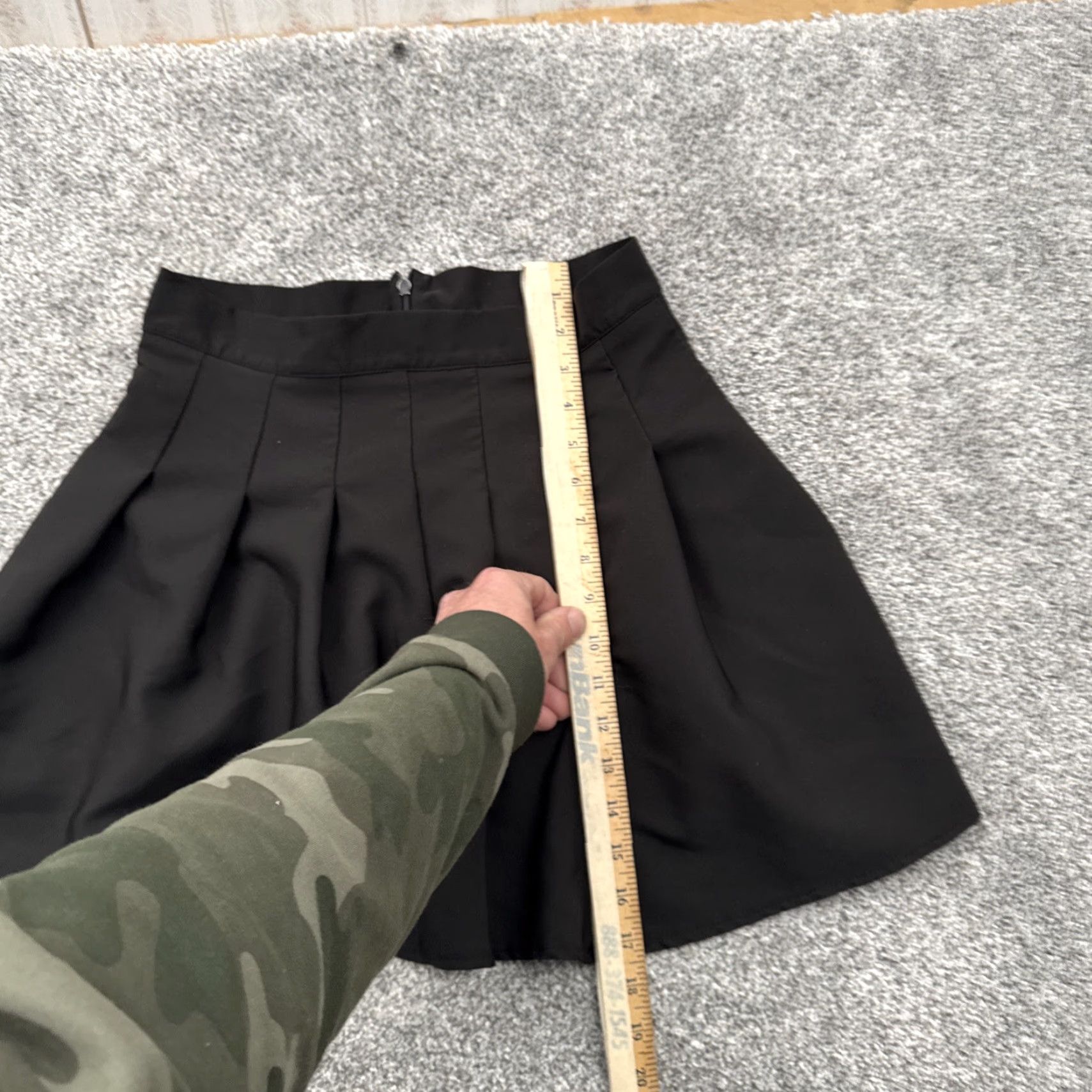 Vintage Pleated Mini Skirt L Dark Academia Preppy Goth Schoolgirl Y2K Look Skirt Women Size 36" / US 14 / IT 50 - 2 Thumbnail
