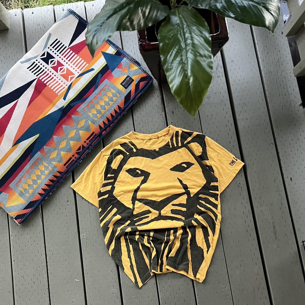 Disney × Vintage The Lion King Promo T-Shirt Size US S / EU 44-46 / 1 - 4 Thumbnail