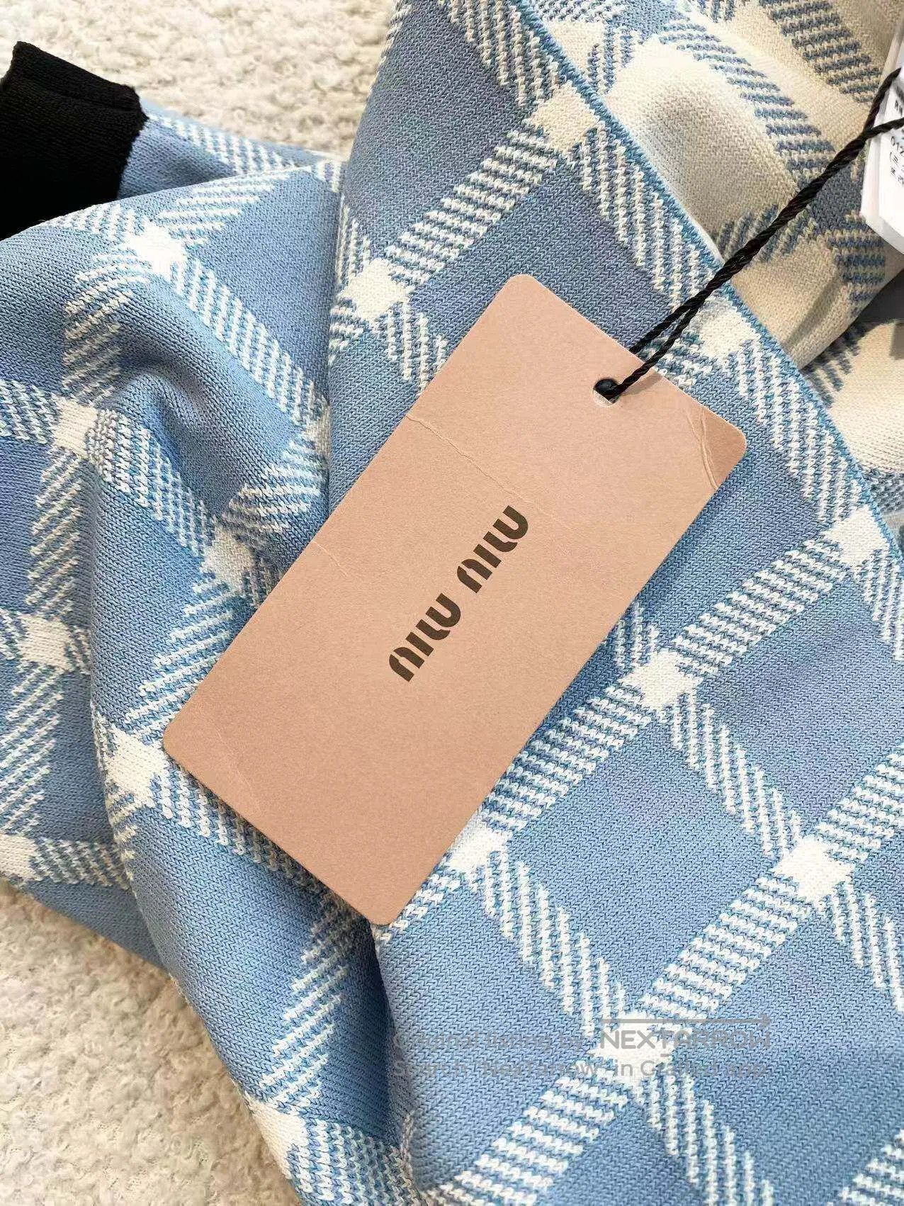 Miu Miu Miu Miu Knitted plaid mini skirt| Size 25" / US 0 / IT 36 - 8 Thumbnail
