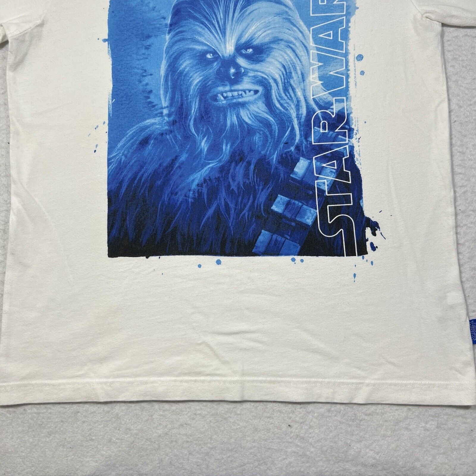 Uniqlo UNIQLO Star Wars Chewbacca Tee Short Sleeve Graphic T Shirt Size US M / EU 48-50 / 2 - 6 Thumbnail