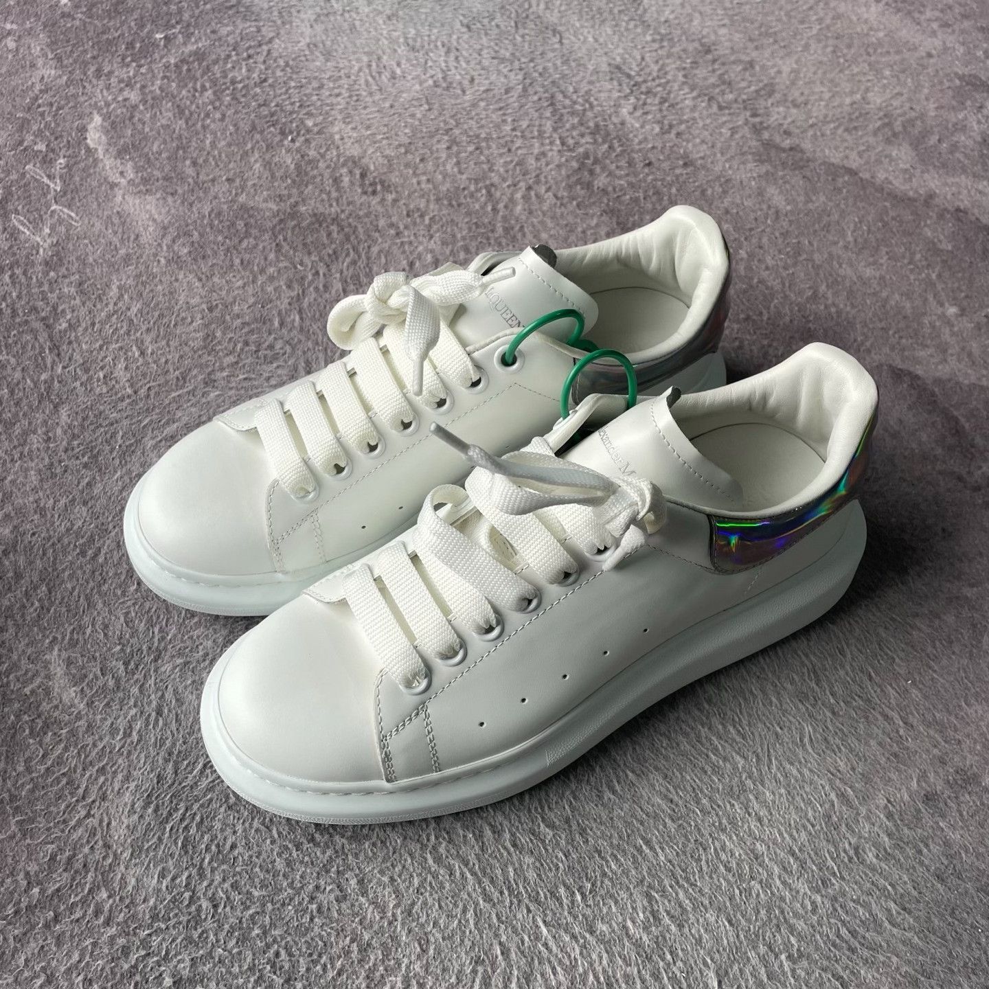 Alexander McQueen Alexander McQueen Laser White Lowtop Sneakers 41 Men Size US 8.5 / EU 41-42 - 1 Thumbnail