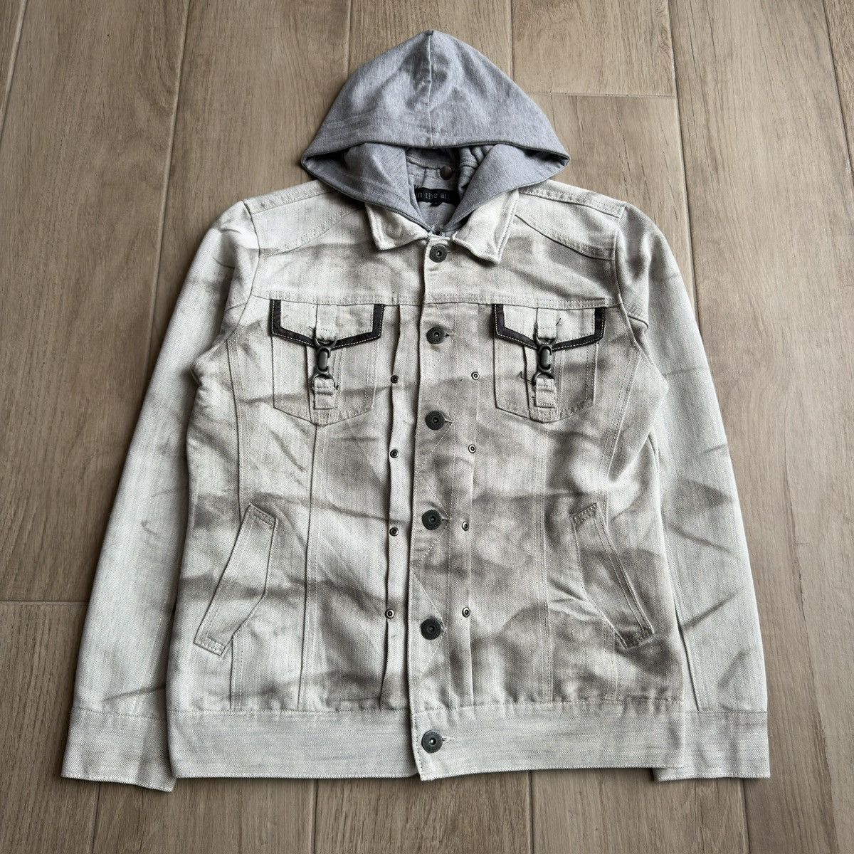2000s Clasp Pocket Layer Hooded Whisker Wash Denim Jacket