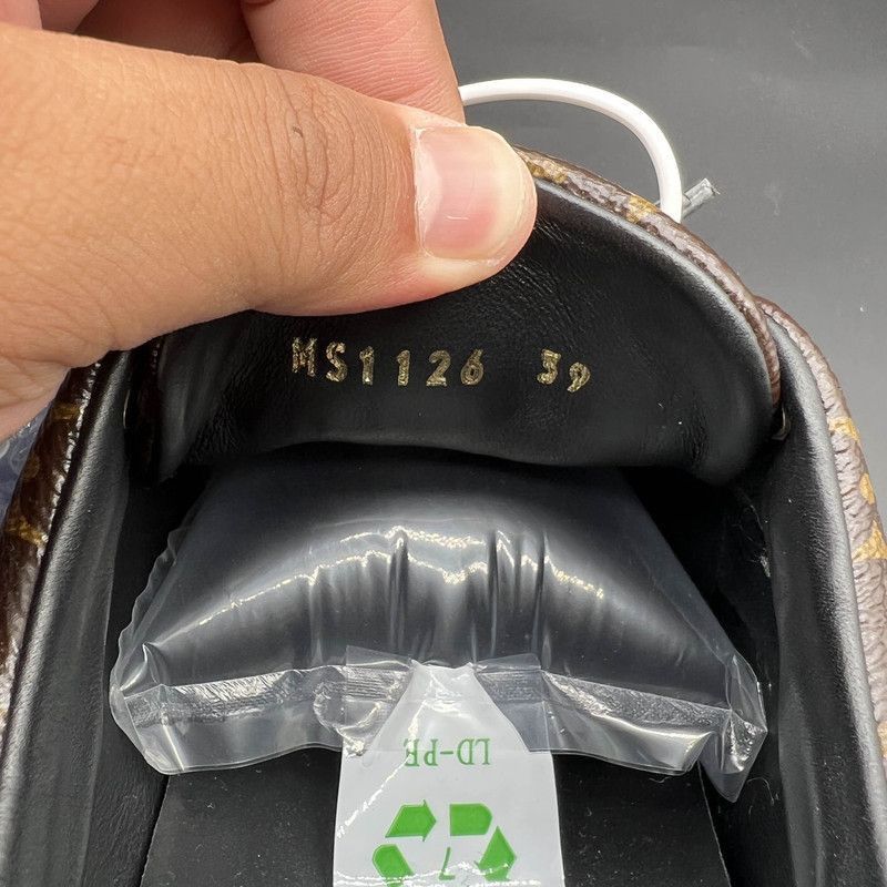 Louis Vuitton Louis Vuitton Stylish Monogram Low-Top Sneakers -2508 Size US 8 / IT 38 - 5 Thumbnail