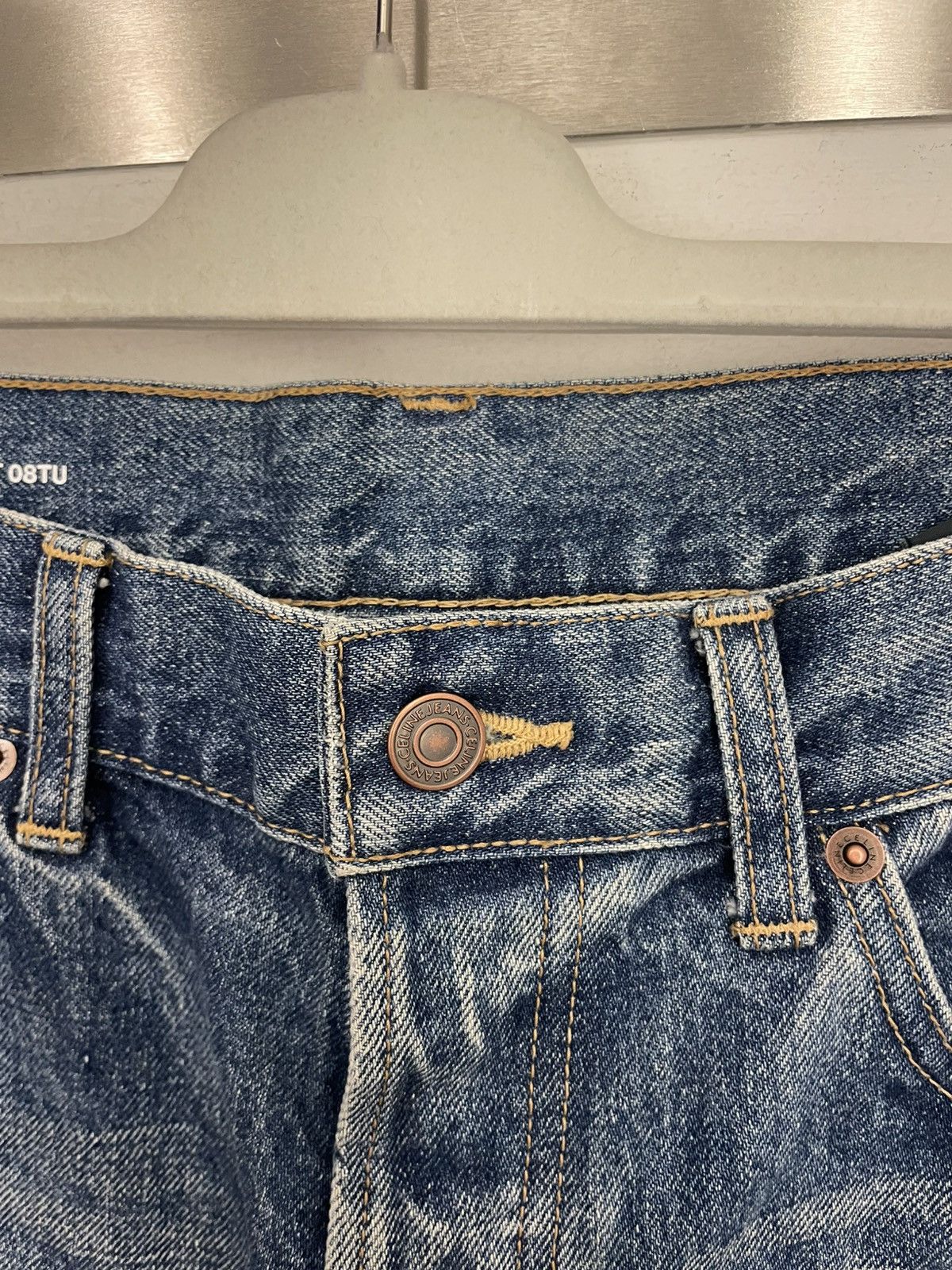 Celine Lou low-rise jeans in vintage union wash denim Size US 33 - 4 Thumbnail