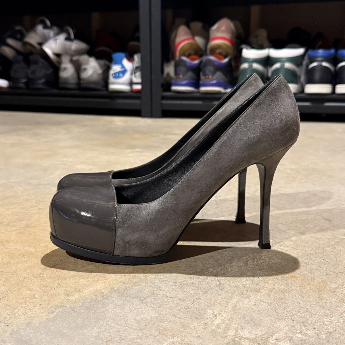 Yves Saint Laurent YSL Saint Laurent Tribtoo Patent Leather Suede Platform Pump Size US 11 / IT 41 - 1 Thumbnail