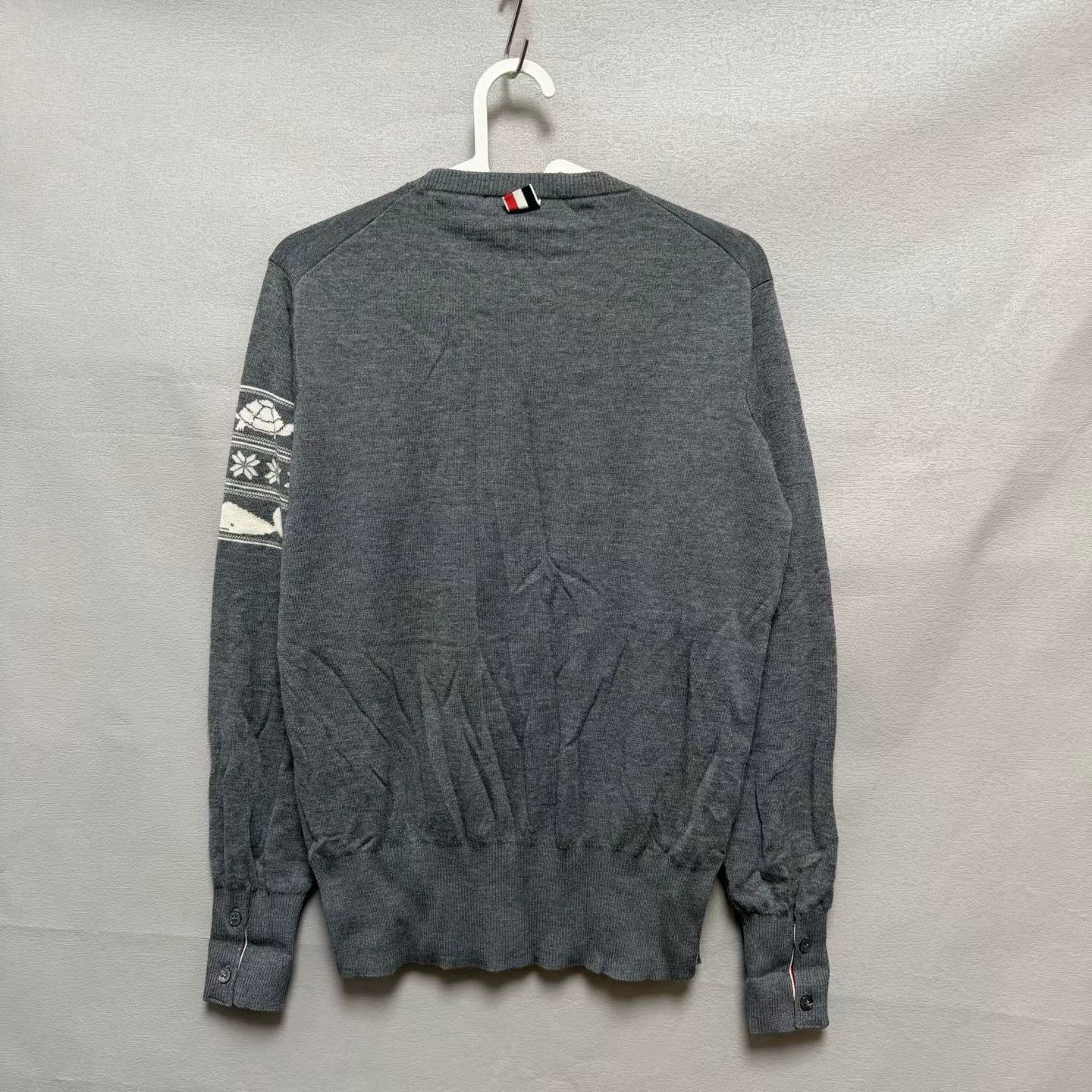 Thom Browne Thom Browne Whale Knit Sweater Grey Size 1 95% New Size US S / EU 44-46 / 1 - 4 Thumbnail