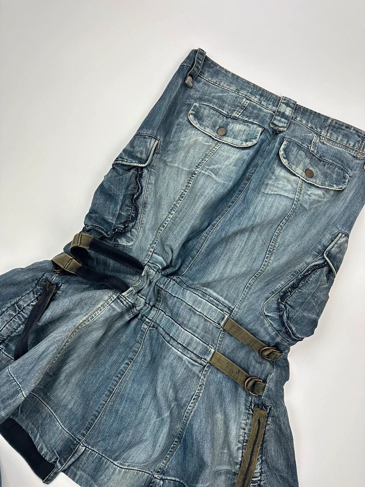 Marithe + Francois Girbaud Marithé + Francois Girbaud 00’s Bondages Straps Denim Skirt Size 30" / US 8 / IT 44 - 7 Thumbnail