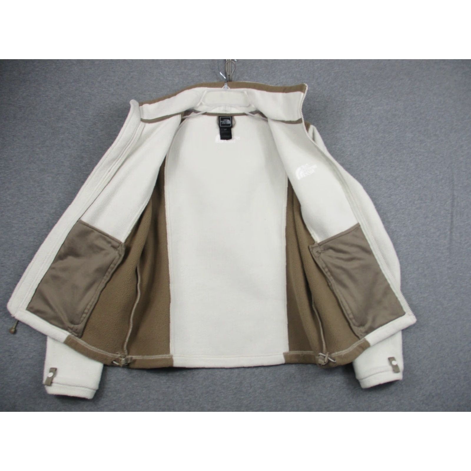 The North Face VINTAGE The North Face Denali Polartec Womens Jacket Small Fleece Full Zip Beige Size S / US 4 / IT 40 - 2 Thumbnail