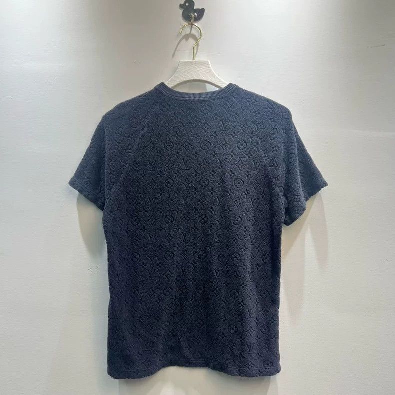 Louis Vuitton Louis Vuitton Logo-printed towel short sleeve Size US S / EU 44-46 / 1 - 3 Thumbnail