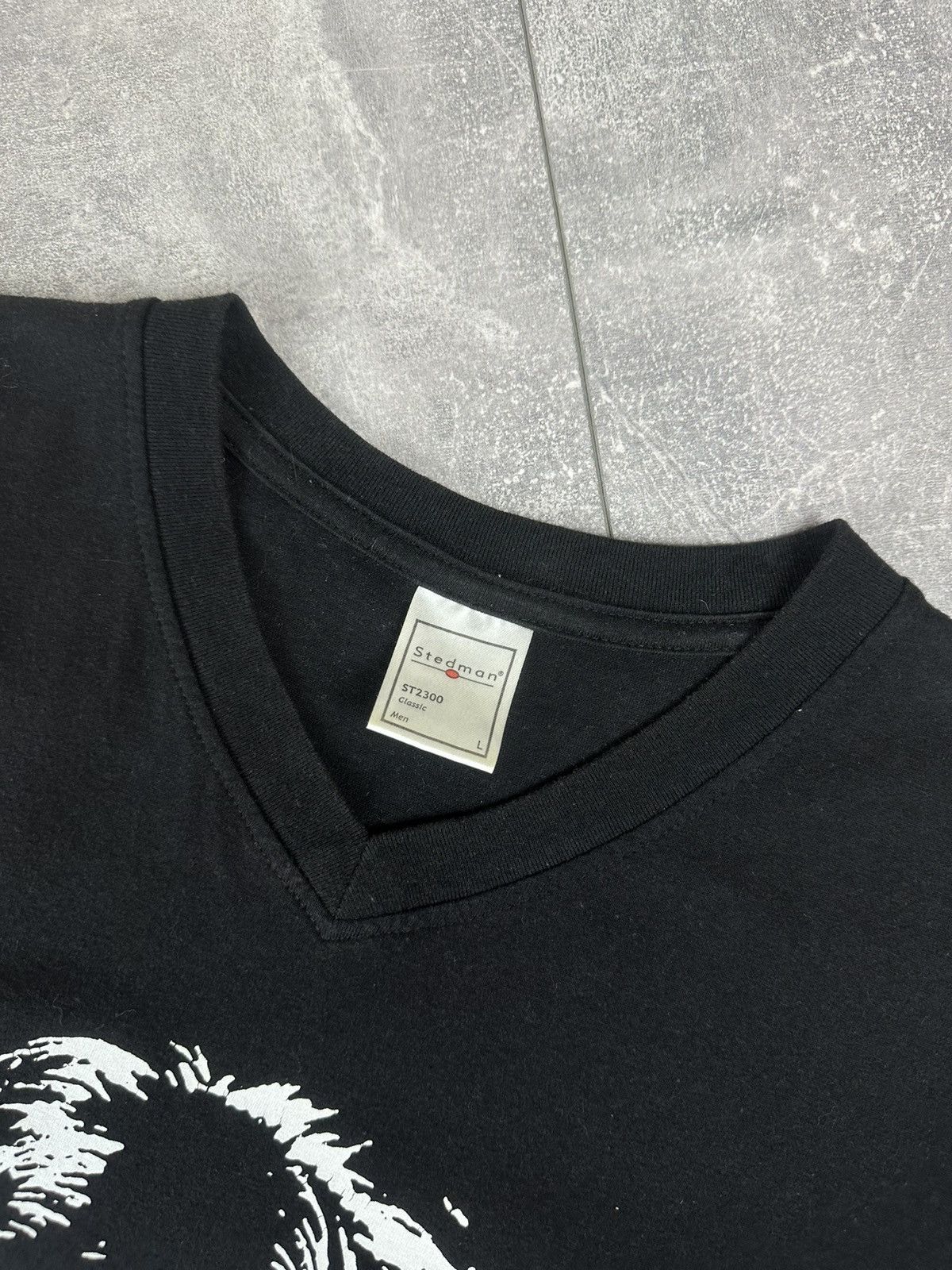 Other John Lennon Band Rock Vintage Overprint V-Neck Logo T-Shirt Size US L / EU 52-54 / 3 - 6 Thumbnail