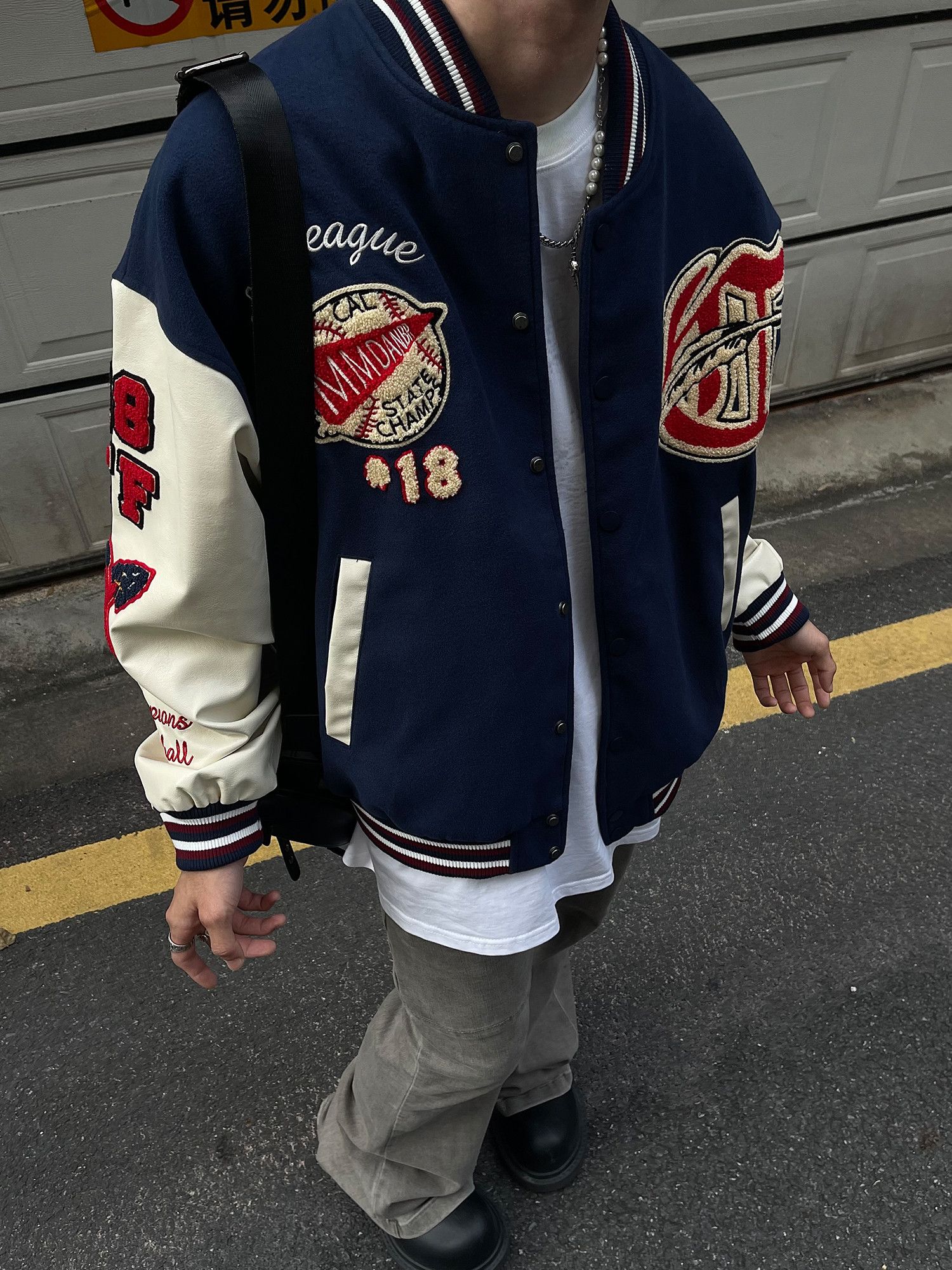 Designer × Japanese Brand Vintage Flocked Varsity Jacket Size US XL / EU 56 / 4 - 4 Thumbnail