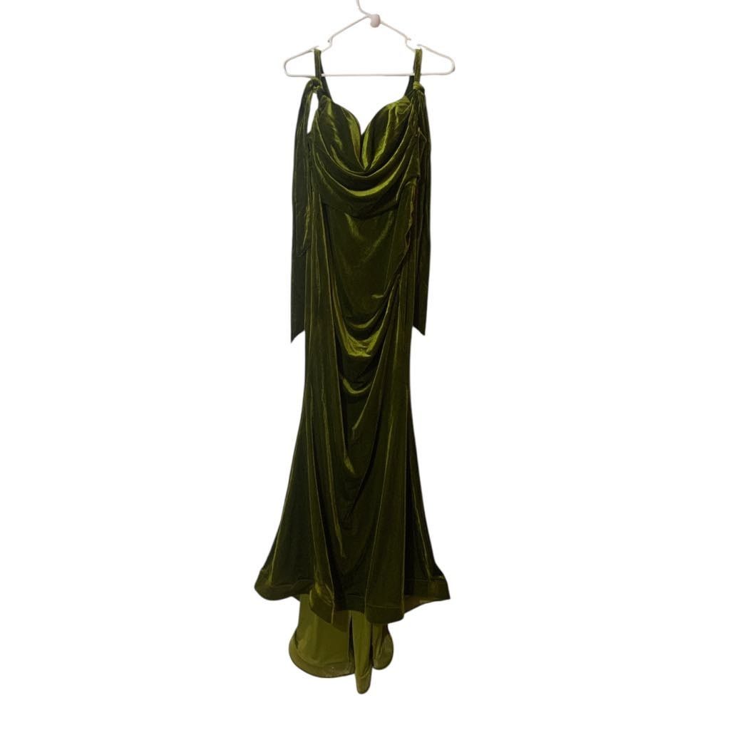 Other Faeriesty Green Long Formal Gown Dress Velvet Sleeveless 1X Size XL / US 12-14 / IT 48-50 - 14 Thumbnail