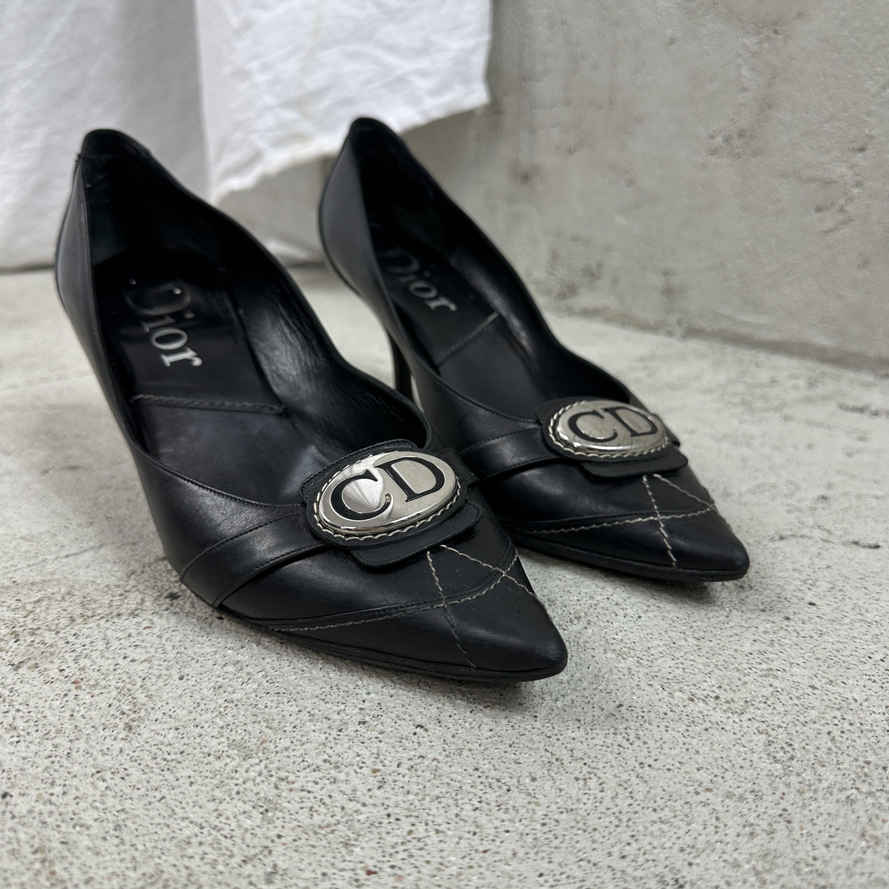 Dior × Vintage Vintage Leather 00s Old Money Christian Dior CD Logo Heels Size US 8 / IT 38 - 4 Thumbnail