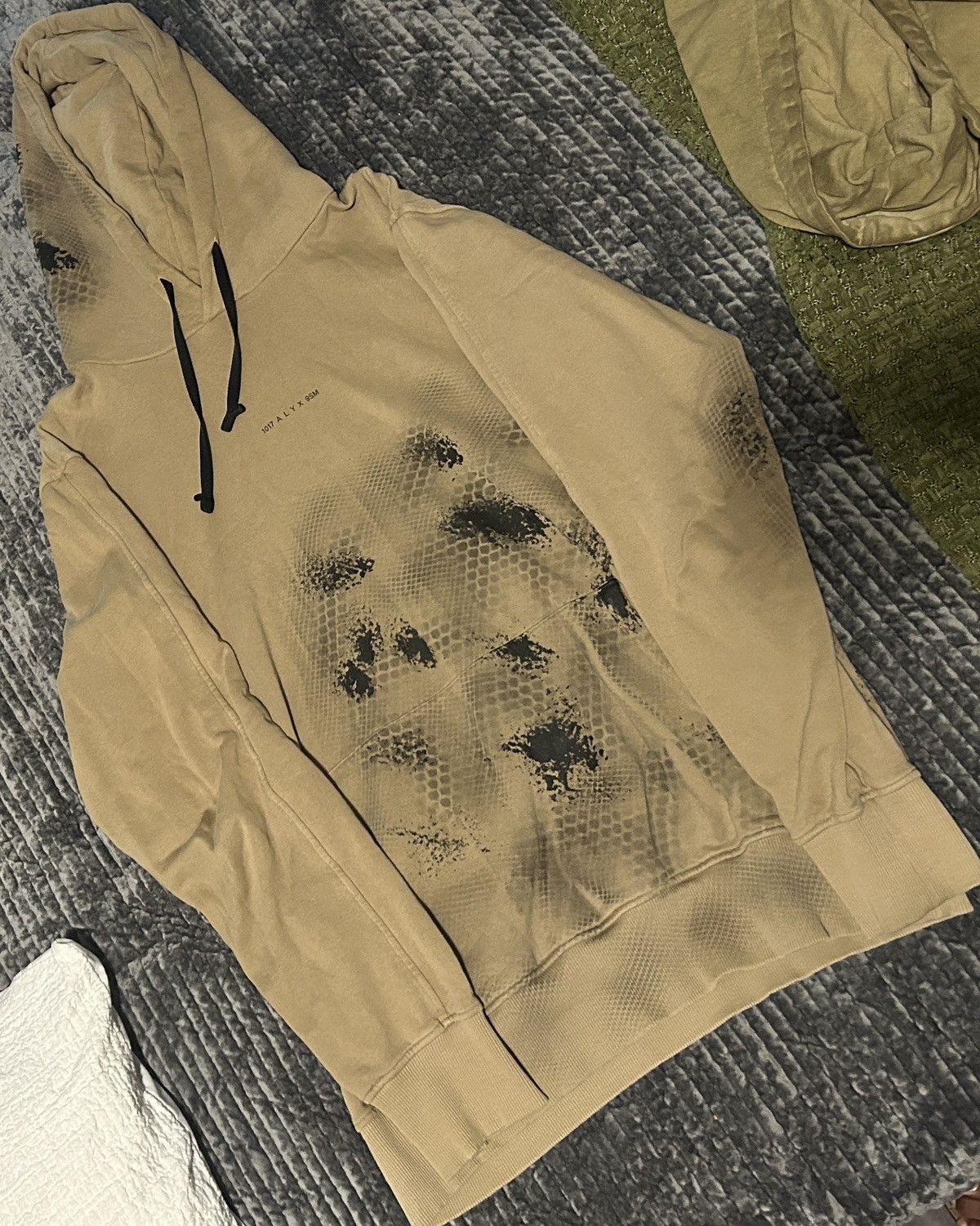 1017 ALYX 9SM Alyx Logo and Treatment hoodie in tan Size US L / EU 52-54 / 3 - 2 Thumbnail