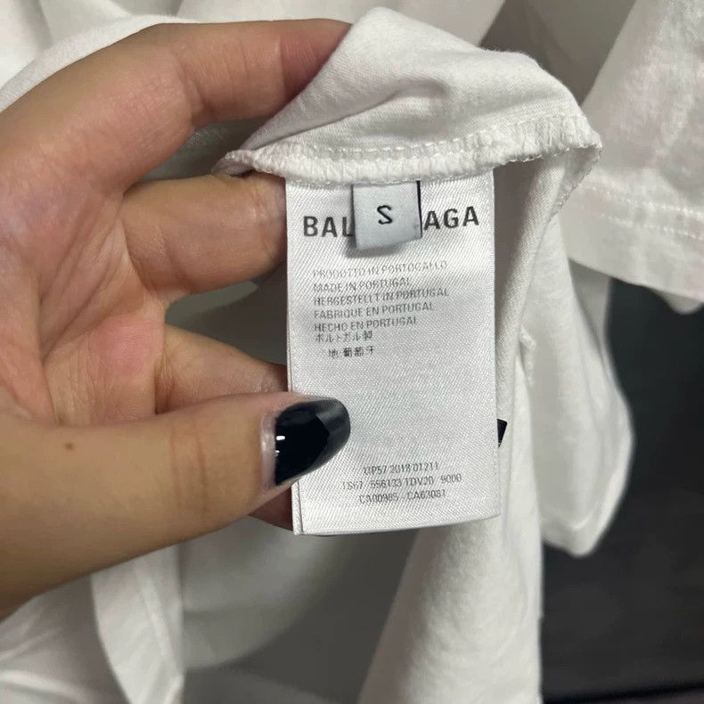 Balenciaga Balenciaga White monogrammed crewneck short sleeve T-shirt Size US S / EU 44-46 / 1 - 4 Thumbnail