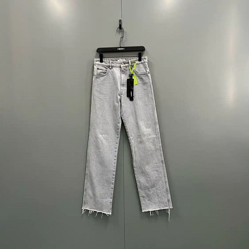 Miu Miu Miu Miu Summer Gray Casual Pants 0089 Size 28" / US 6 / IT 42 - 1 Thumbnail