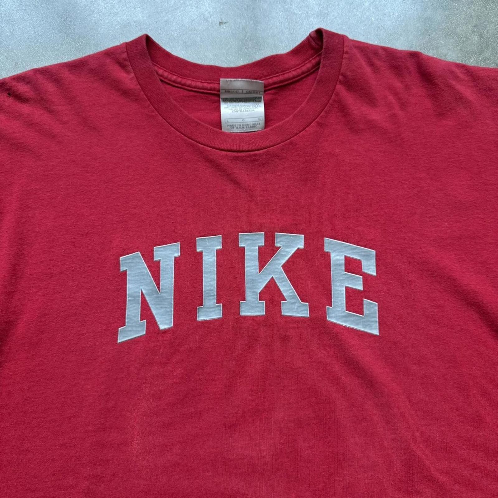 Nike Nike “Arc Logo” 2000s Vintage Faded Graphic T-shirt Size US L / EU 52-54 / 3 - 3 Thumbnail