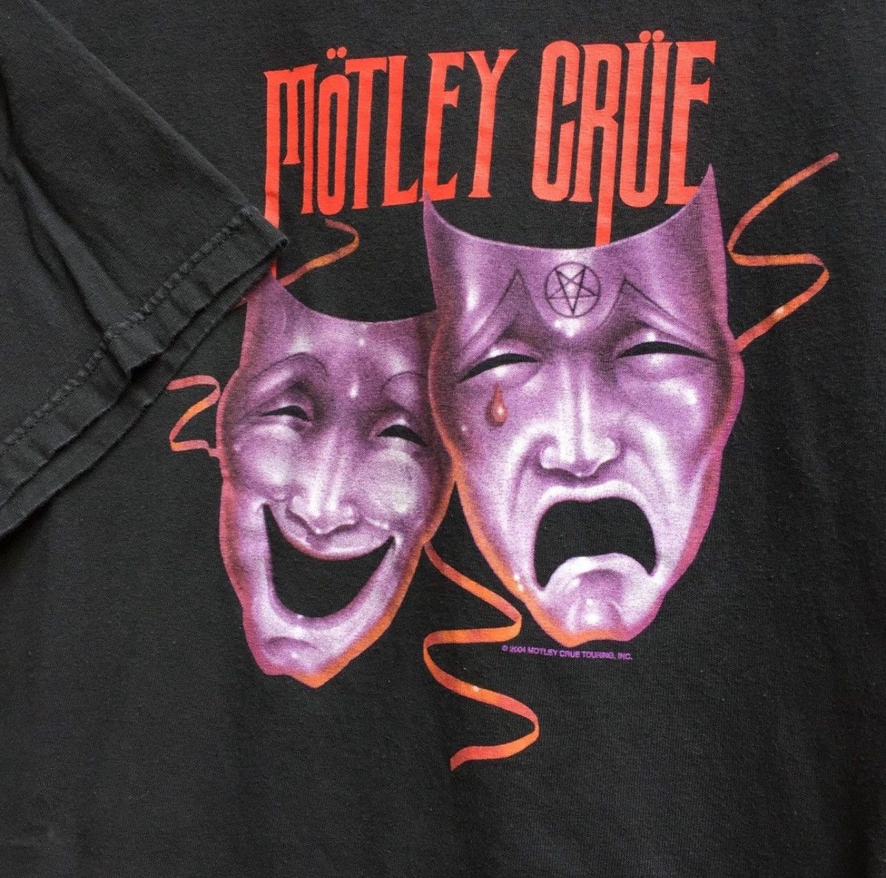 Vintage Vintage Motley Crue Shirt Size US L / EU 52-54 / 3 - 2 Thumbnail