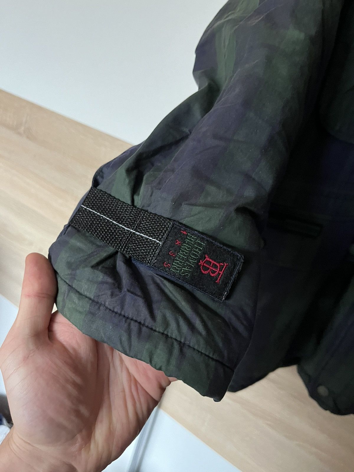 Burberry × Designer × Vintage Vintage 90’s Thomas Burberry Puffer Jacket Luxury Designer Size US XL / EU 56 / 4 - 3 Thumbnail