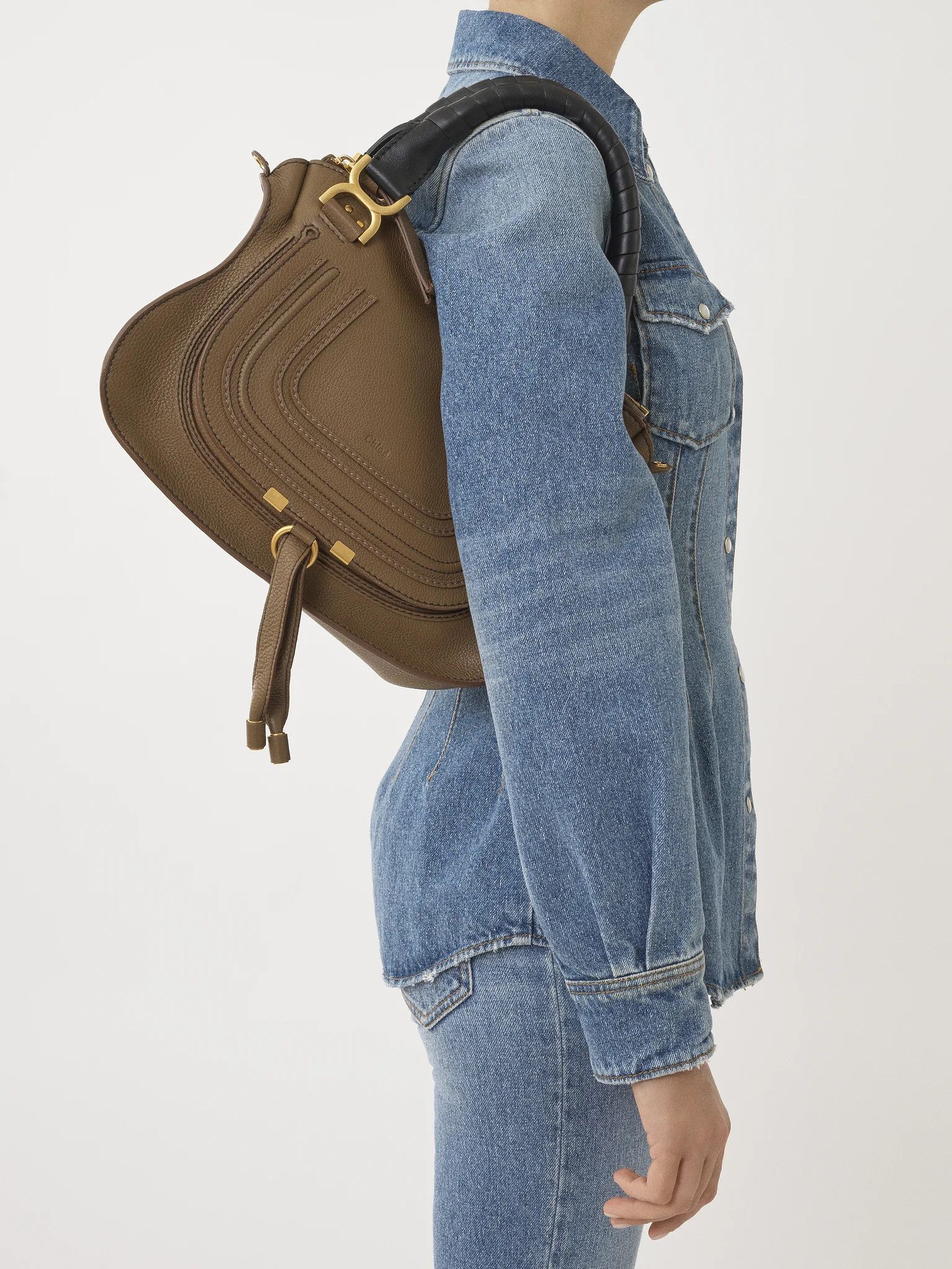 Chloe o1loc1c1024 Size: OS / Marcie Small Carry in Palm Brown Size ONE SIZE - 2 Thumbnail