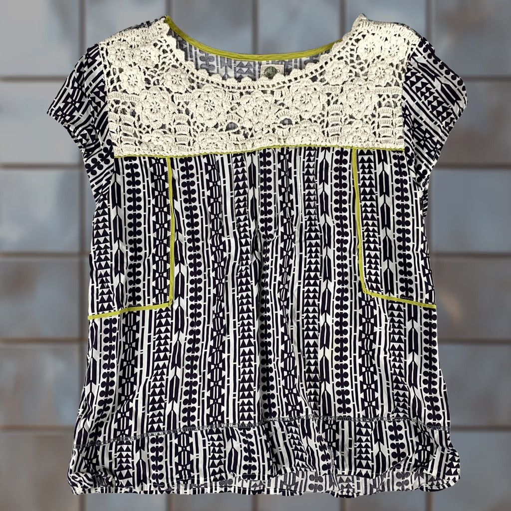 Vintage Tiny crotchet womens Vest Sleeveless blouse Purple Size Medium Size M / US 6-8 / IT 42-44 - 1 Thumbnail