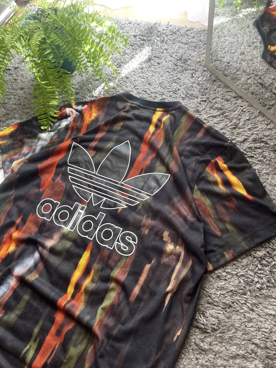 Adidas × Pharrell Adidas T-Shirt Streetwear Pharrell Williams Big Logo Rare Size US L / EU 52-54 / 3 - 4 Thumbnail