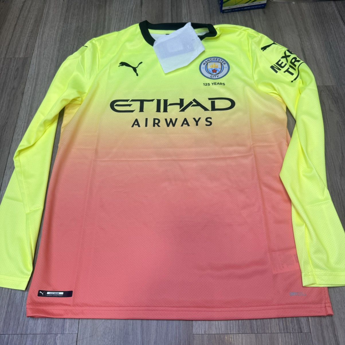 Puma Manchester City 19/20 L/S third away shirt #17 De Bruyne Size US S / EU 44-46 / 1 - 1 Thumbnail