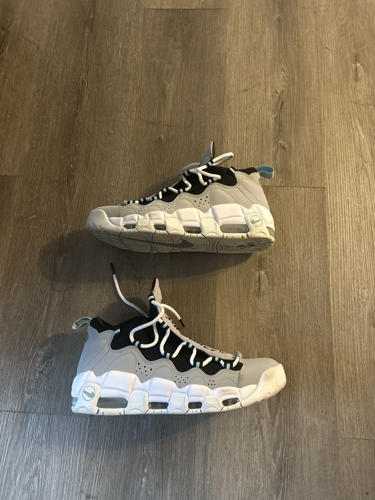 Nike Nike Air Money Size US 10 / EU 43 - 2 Thumbnail