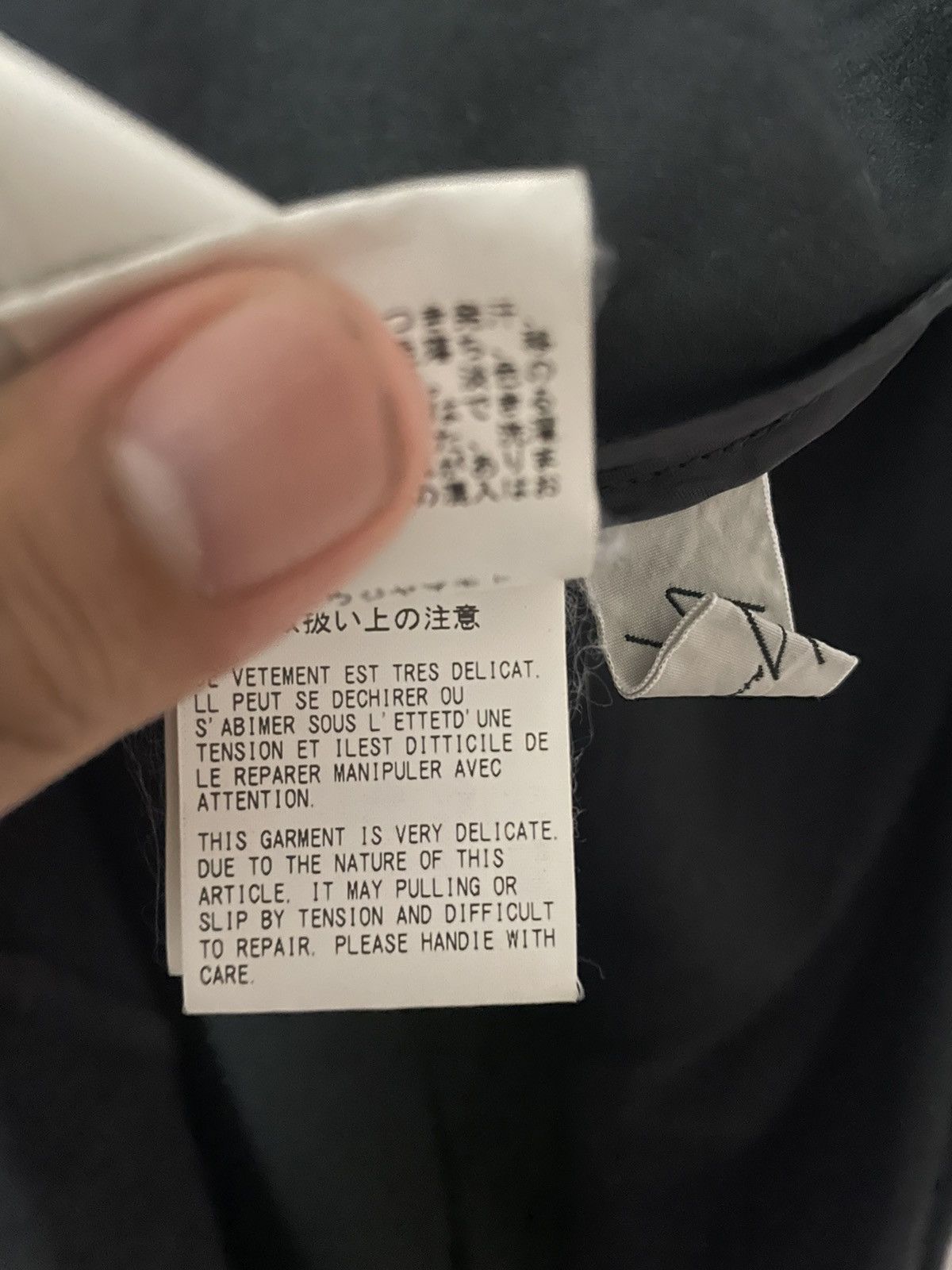 Yohji Yamamoto Yohji yamamoto fw18 asymmetrical long shirt Size US L / EU 52-54 / 3 - 8 Thumbnail
